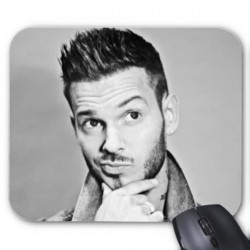 Tapis de souris personnalisé m pokora 